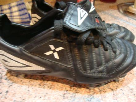 Umbro kopacky, 35