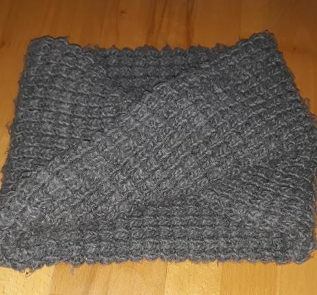 Veľmi teply zimný nakrcnik, 