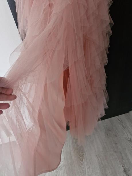 Spoločenské šaty, m