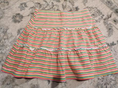 Suknicka, george,104