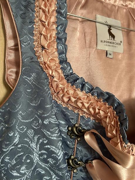 Dirndl/rakúsky/bavorský kroj, 36