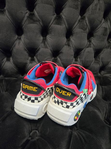 Skechers game, skechers,35