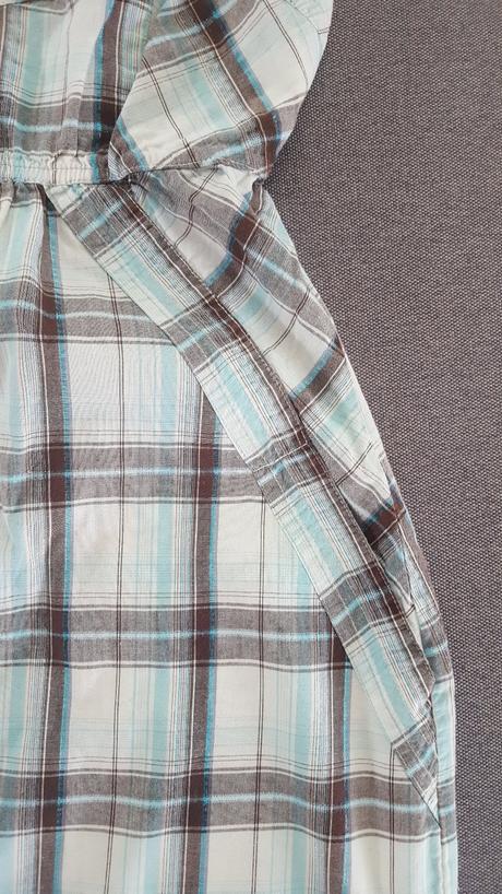 Šaty bez ramienok, s