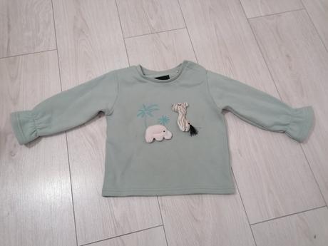 Mila mikinka, reserved,92