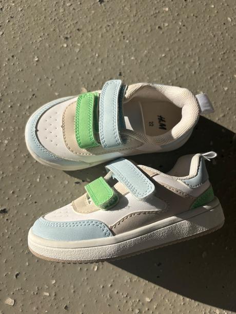 Tenisky veľ. 22, 22