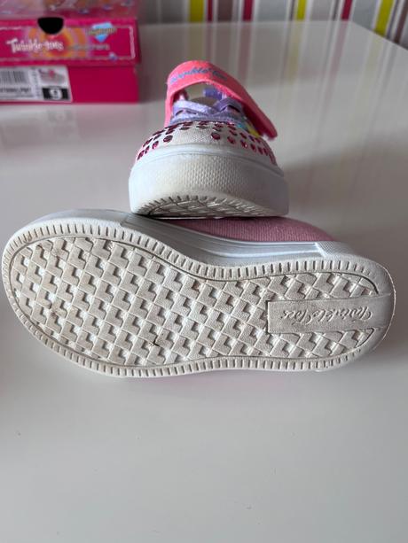 Svietiace skechers, skechers,25