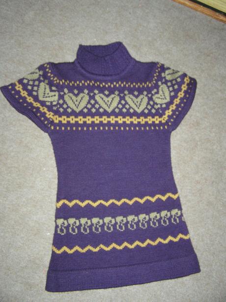 Nenosený sveter, 128