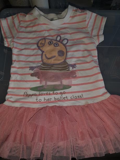 Saty s tutu suknickou, 104