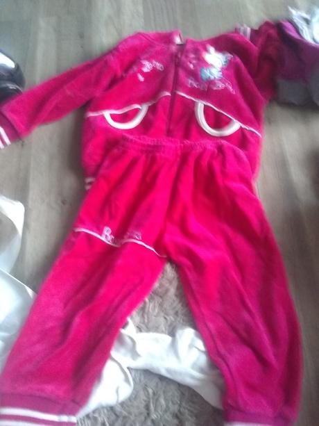 Dievcenska suprava, 74