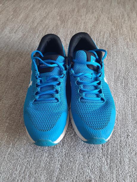 Under armour botasky vel.45, under armour,45