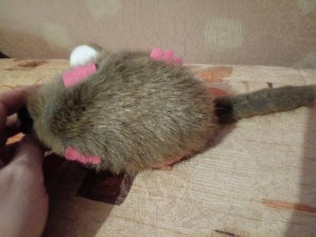 Plysák - mys s okuliarmi,