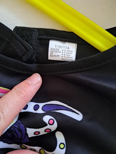 Kostym 110-116 -122, 