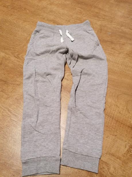 Tepláky, lupilu,110