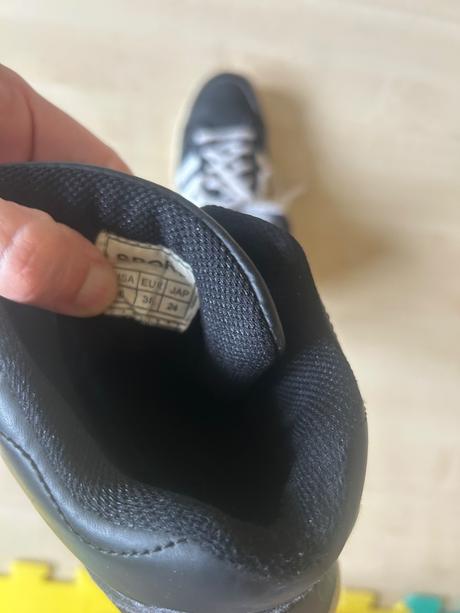 Vysoké topánky, 38