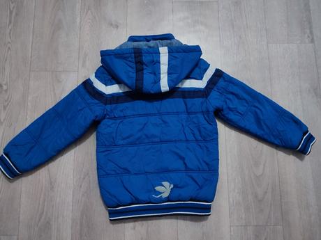 Vetrovka, charles vögele,122