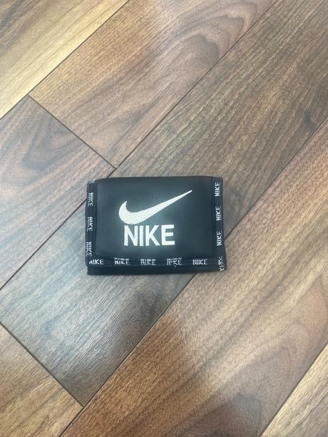 Peňaženka nike, nike