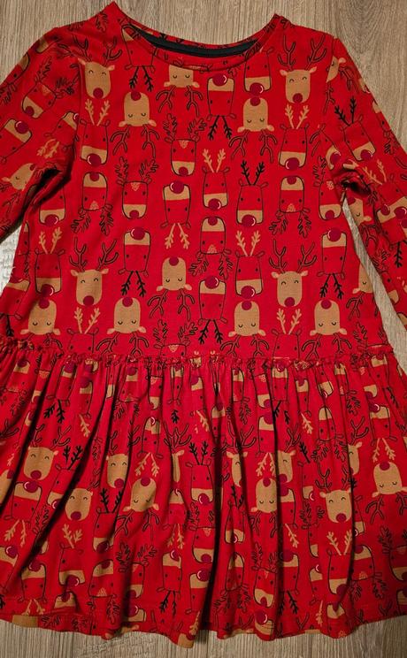 Vianočné šaty, 122