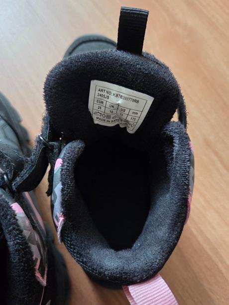 Head zimné tenisky, 28