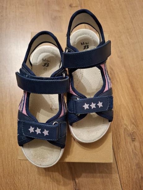 Predám sandále baťa veľ.31, baťa,31