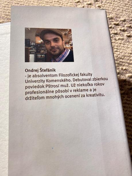 Bezprsté mesto aby sa sám nestratil musí hľadať vr,