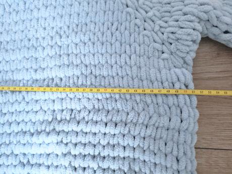 Hrejivý svetrík, 140