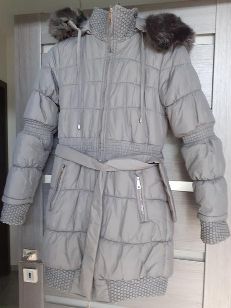 Dlhá zimná vetrovka, s