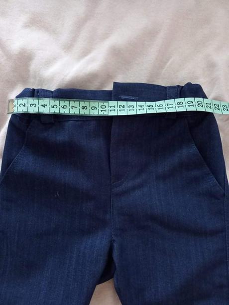 Slavnostne oblecenie krst, 68