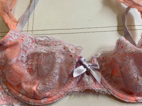 Podprsenka, victoria's secret,75b