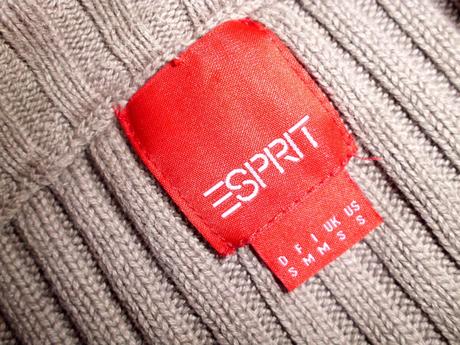 Svetrík bledohnedý, esprit,m