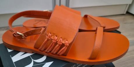 Zara nízke kožené sandále s uzlami, zara,37
