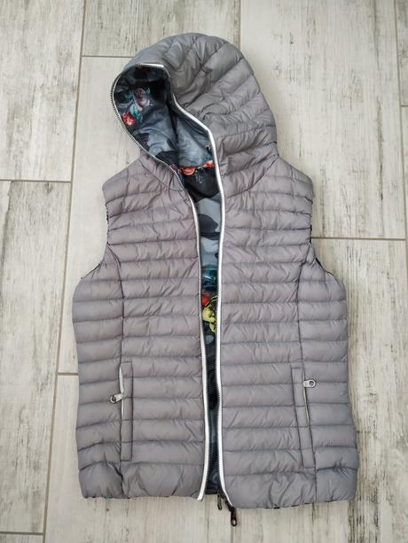 Obojstranná prešívaná vesta, 