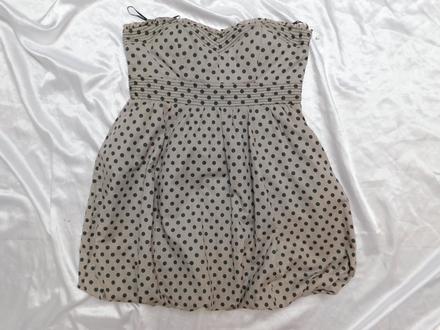 Pekne trendy šaty, miss selfridge,38