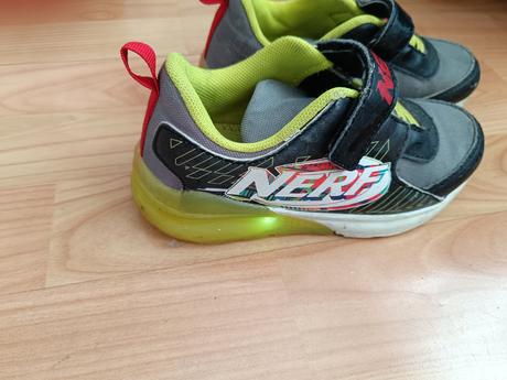 Tenisky nerf 30, 30