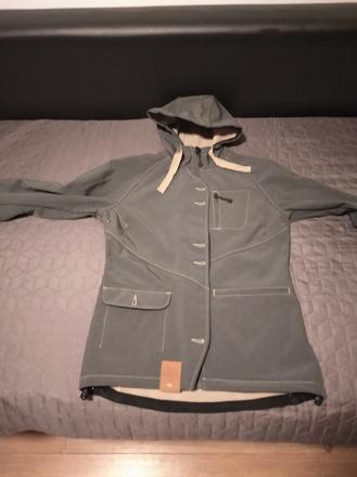 Softshellová bunda, 38