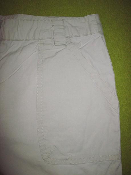 Béžovo-olivové, c&a,158