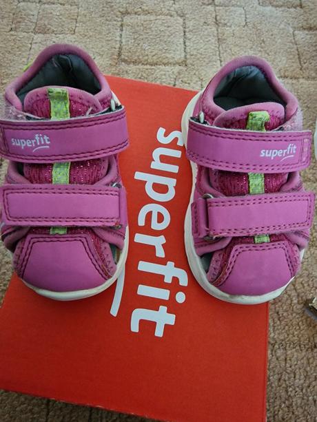 Sandalky 19, superfit,19