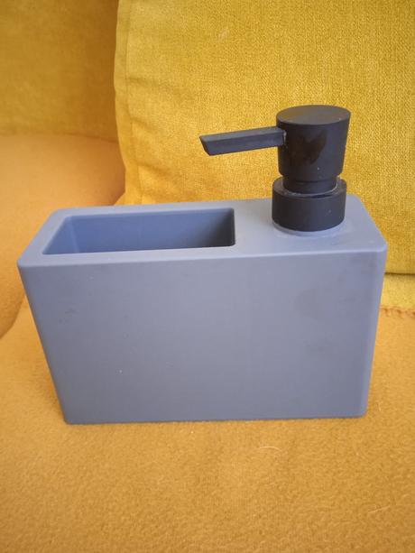 Nadoba na saponat, jar, 