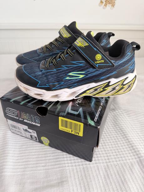 Skechers tenisky veľkosť 37, skechers,37