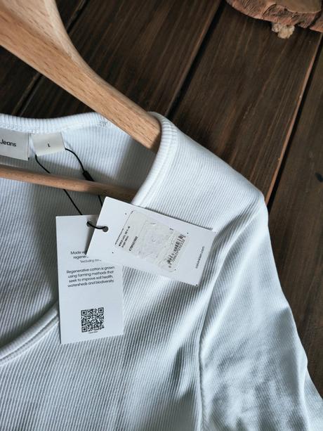 Calvin klein rebrovaný bavlnený top m-l, calvin klein,l / m