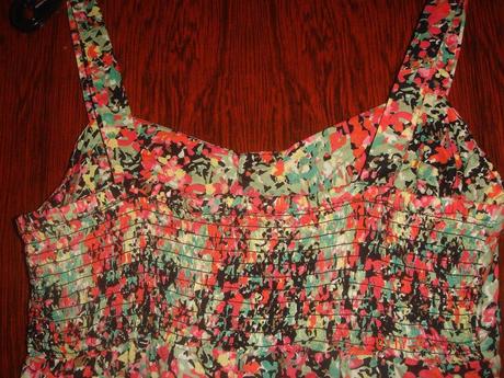 Kvetinovy top na ramienka, l