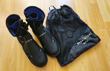 Neoprenove topanky zn. aqualung na potapanie, vel.,