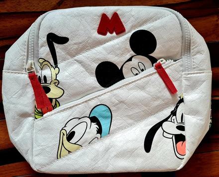 Ruksak mickey mouse do skolky,