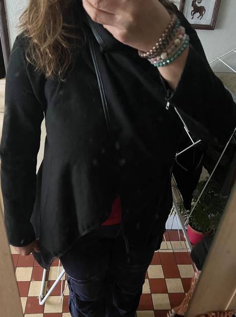 Atypicky prechodny kabatik l, l