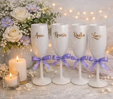 Poháre s vlastným textom a farbou, 