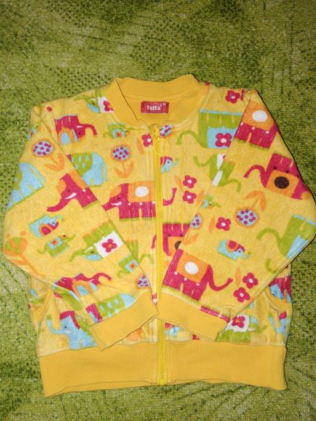 Slonikova mikina, 86