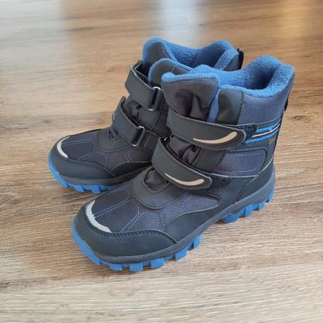 Nenosené nové zimne čižmy, 33