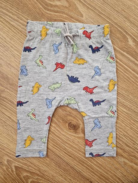H&m bavlnené tepláky s dinosaurami veľ.68, h&m,68