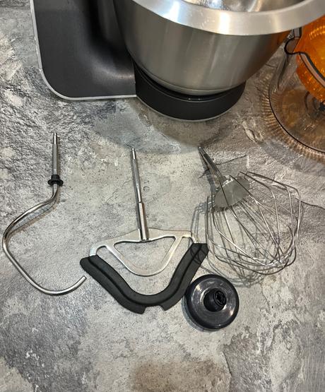 Bosch mum 58m59 1000w kuchynsky robot, bosch