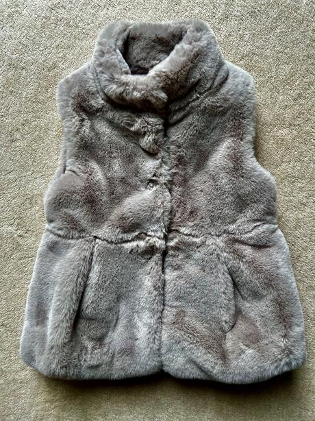 Kožušteková vesta, mayoral,116