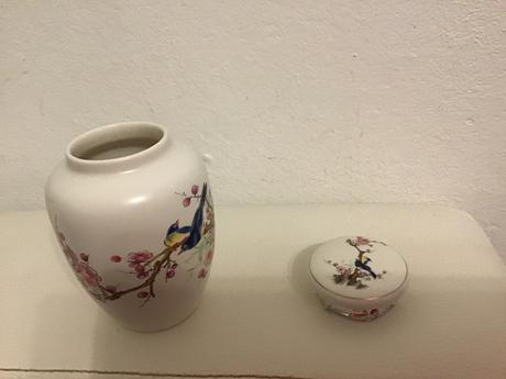 Keramická nádoba s uzáverom, 